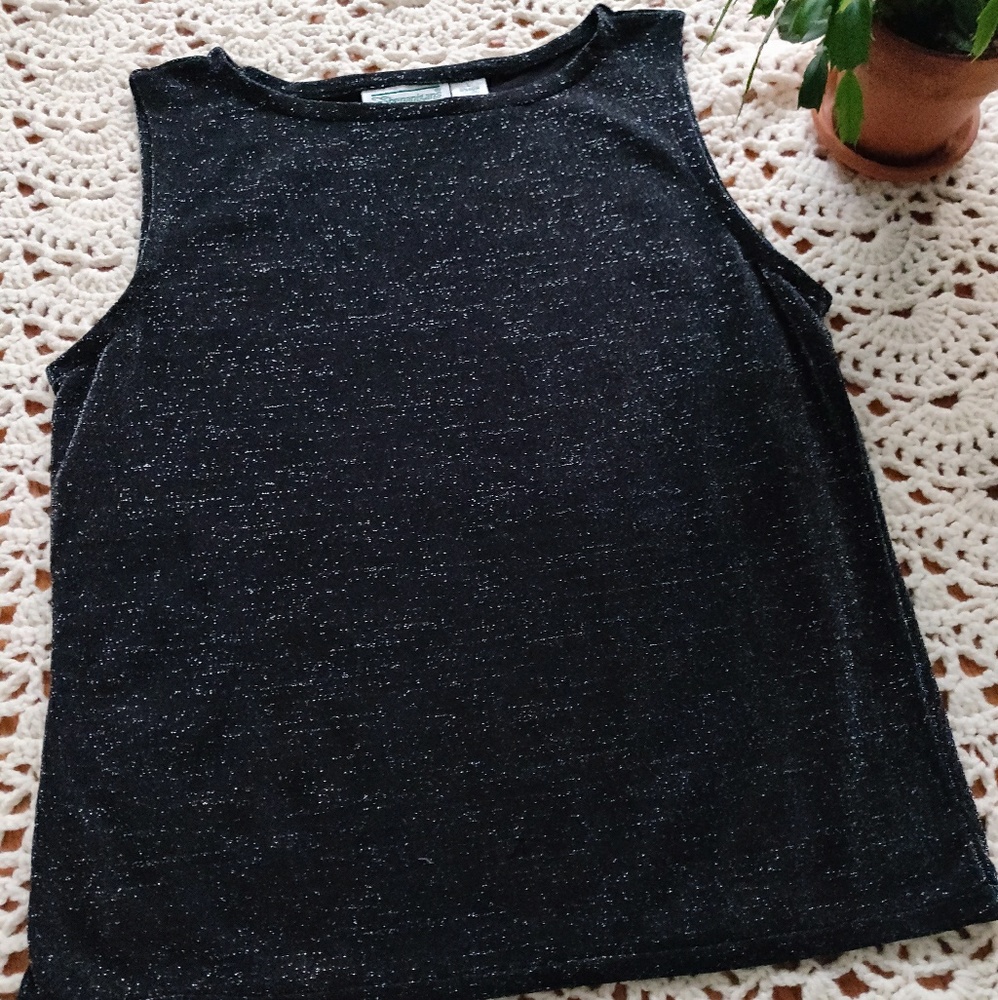 Vintage Sleeveless Black Top - Large